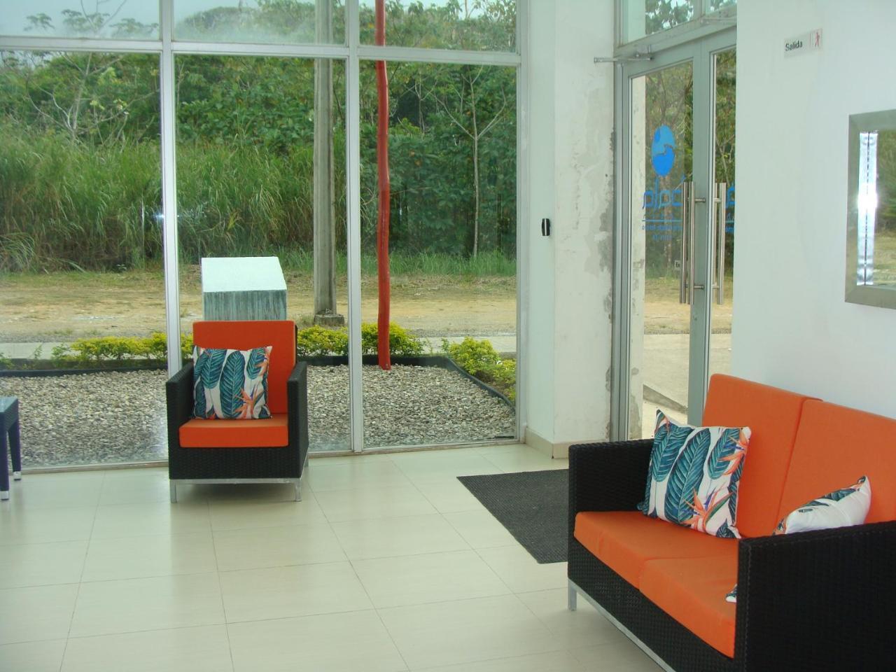 Apartamento En Balabeach Maria Chiquita In Front Of The Beach 2Hab Colon Eksteriør bilde