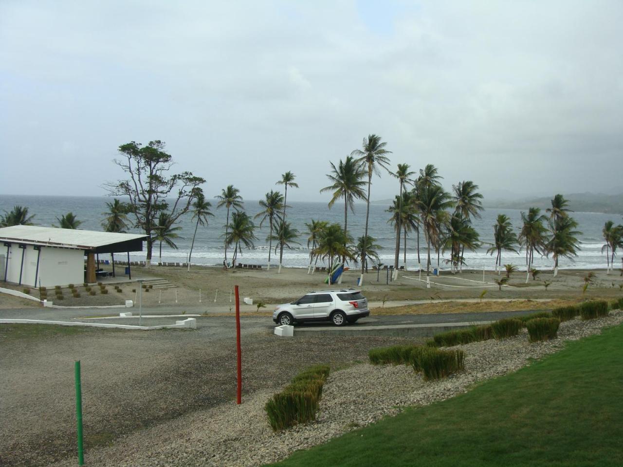 Apartamento En Balabeach Maria Chiquita In Front Of The Beach 2Hab Colon Eksteriør bilde