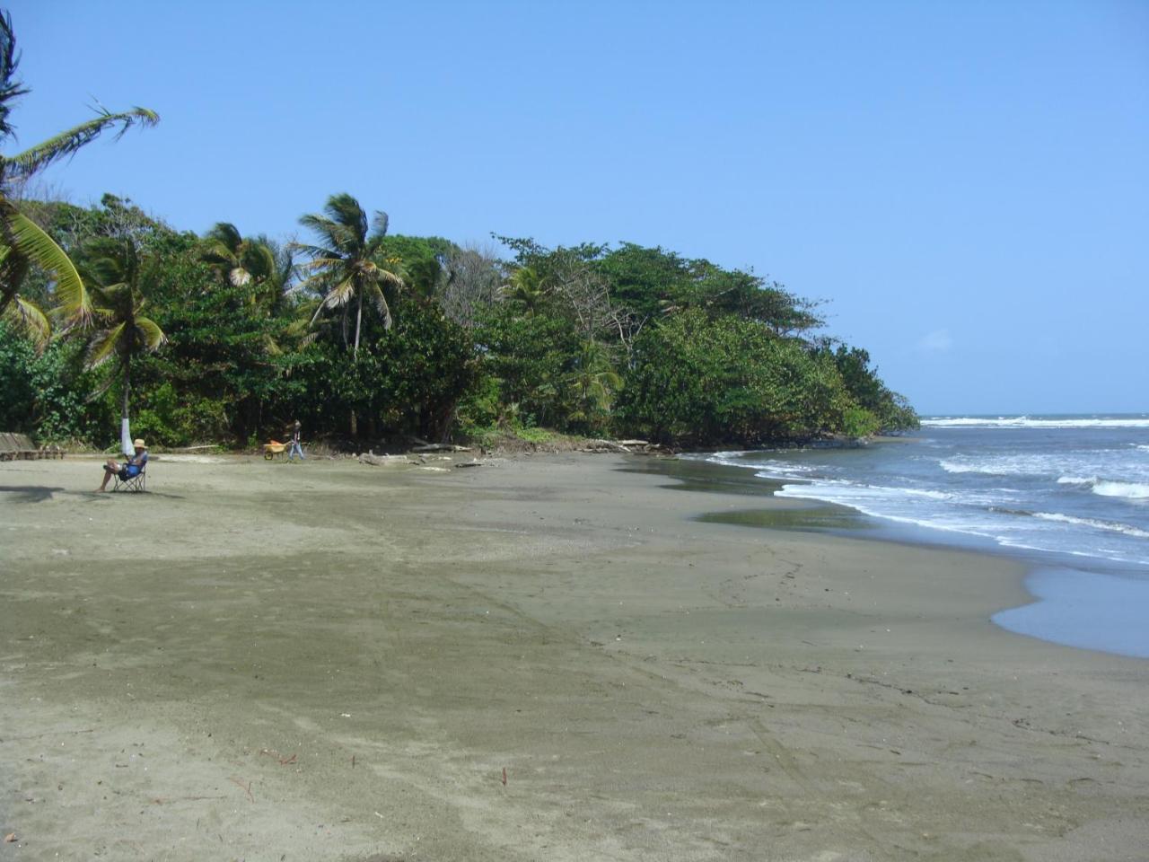 Apartamento En Balabeach Maria Chiquita In Front Of The Beach 2Hab Colon Eksteriør bilde