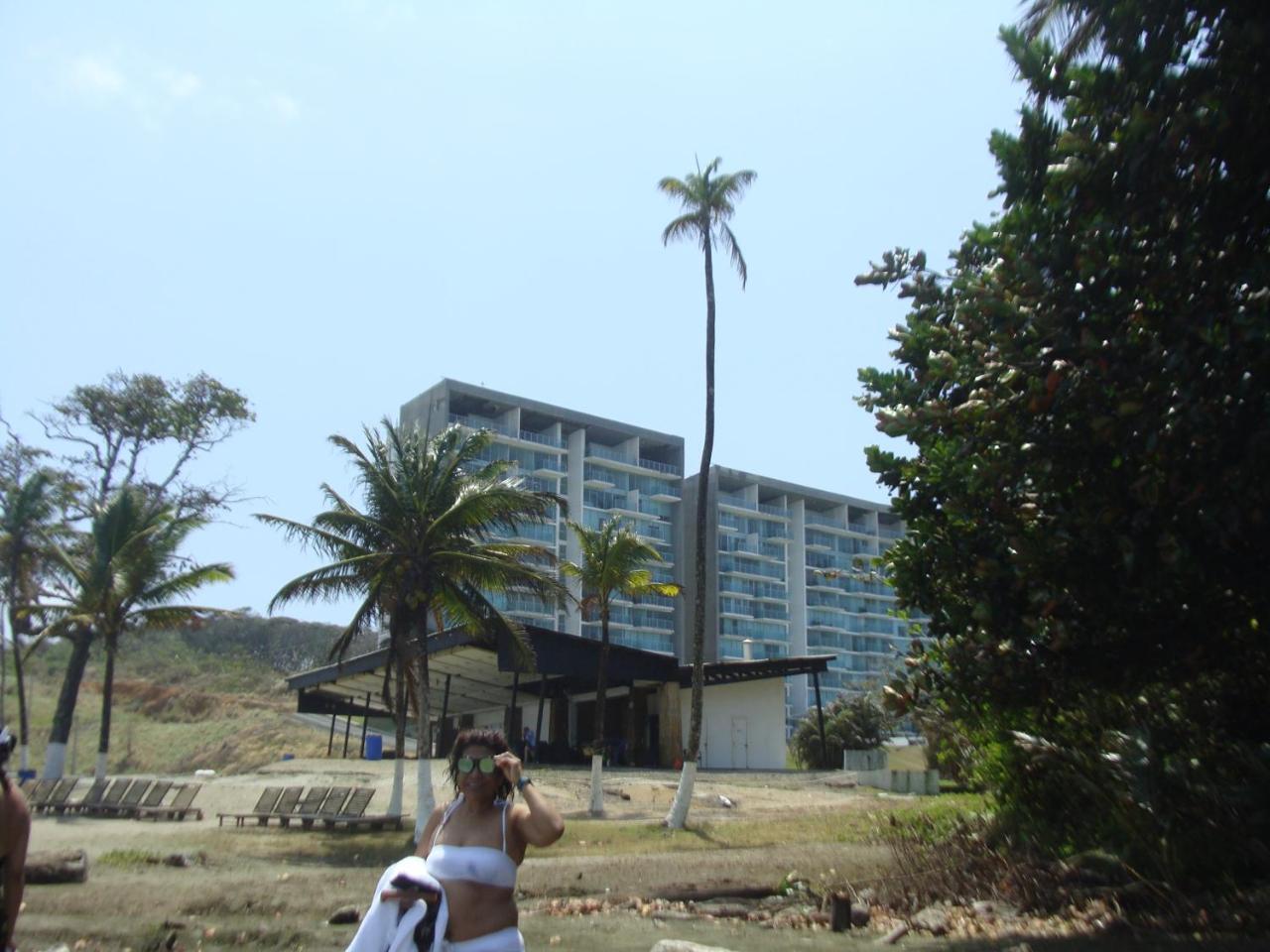 Apartamento En Balabeach Maria Chiquita In Front Of The Beach 2Hab Colon Eksteriør bilde